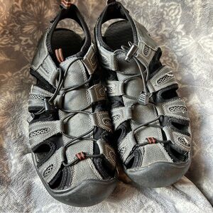 Eddie Bauer Men’s Hiking Sandals 12 Troy Leather Gray Bungee Laces Closed Toe
